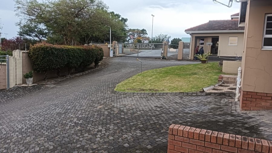3 Bedroom Property for Sale in Beacon Bay North Eastern Cape